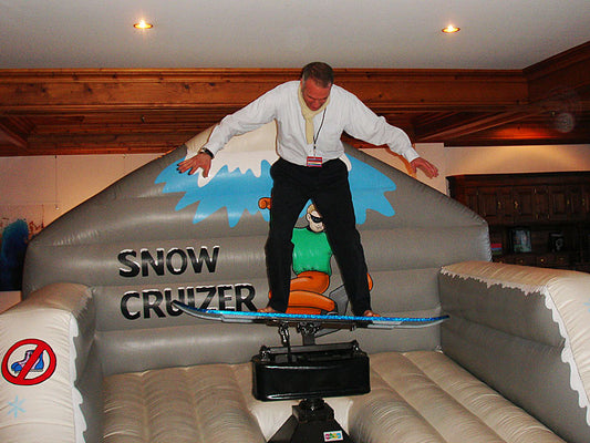 Snow Cruizer / Snowboard - Simulator