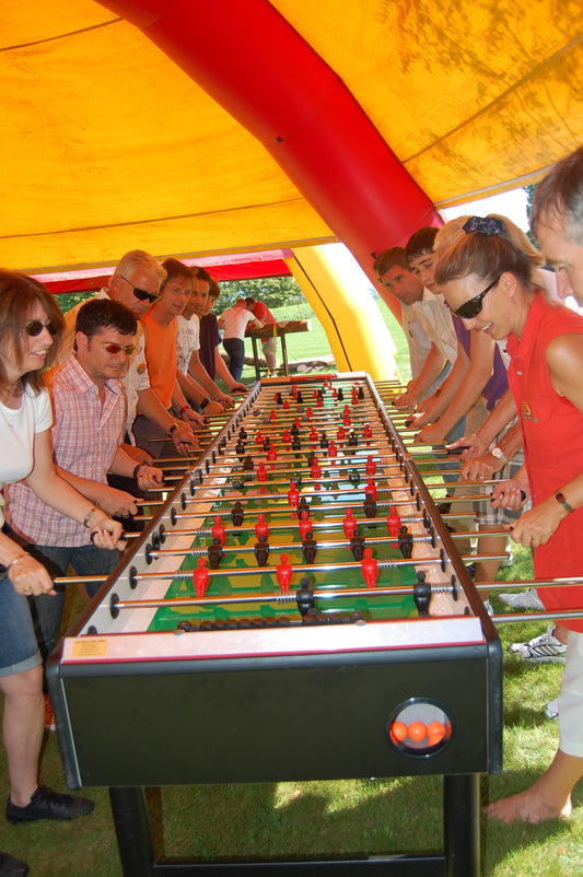 Fussballkasten für 12 Personen