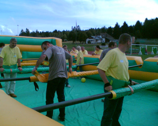 Menschen Fussball / Human Kicker normal