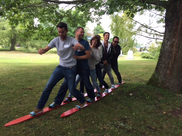 Rasenski für 6 Personen (1 Paar, rot)