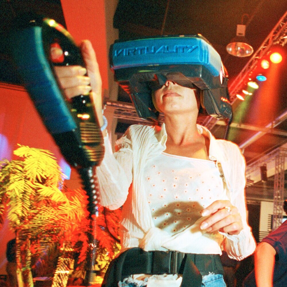 Simulatoren / Elektronische Spiele