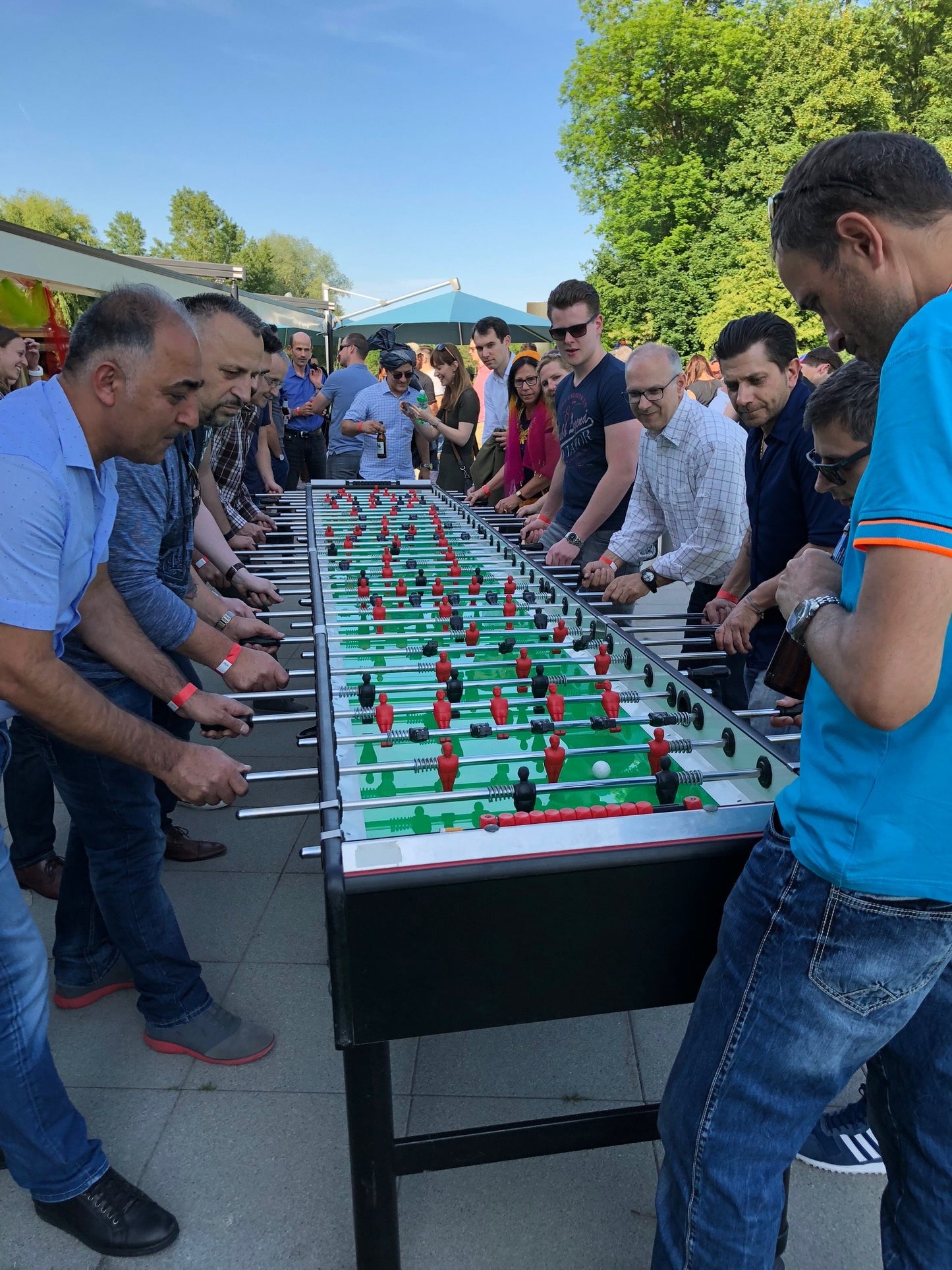 Fussballkasten für 16 Personen